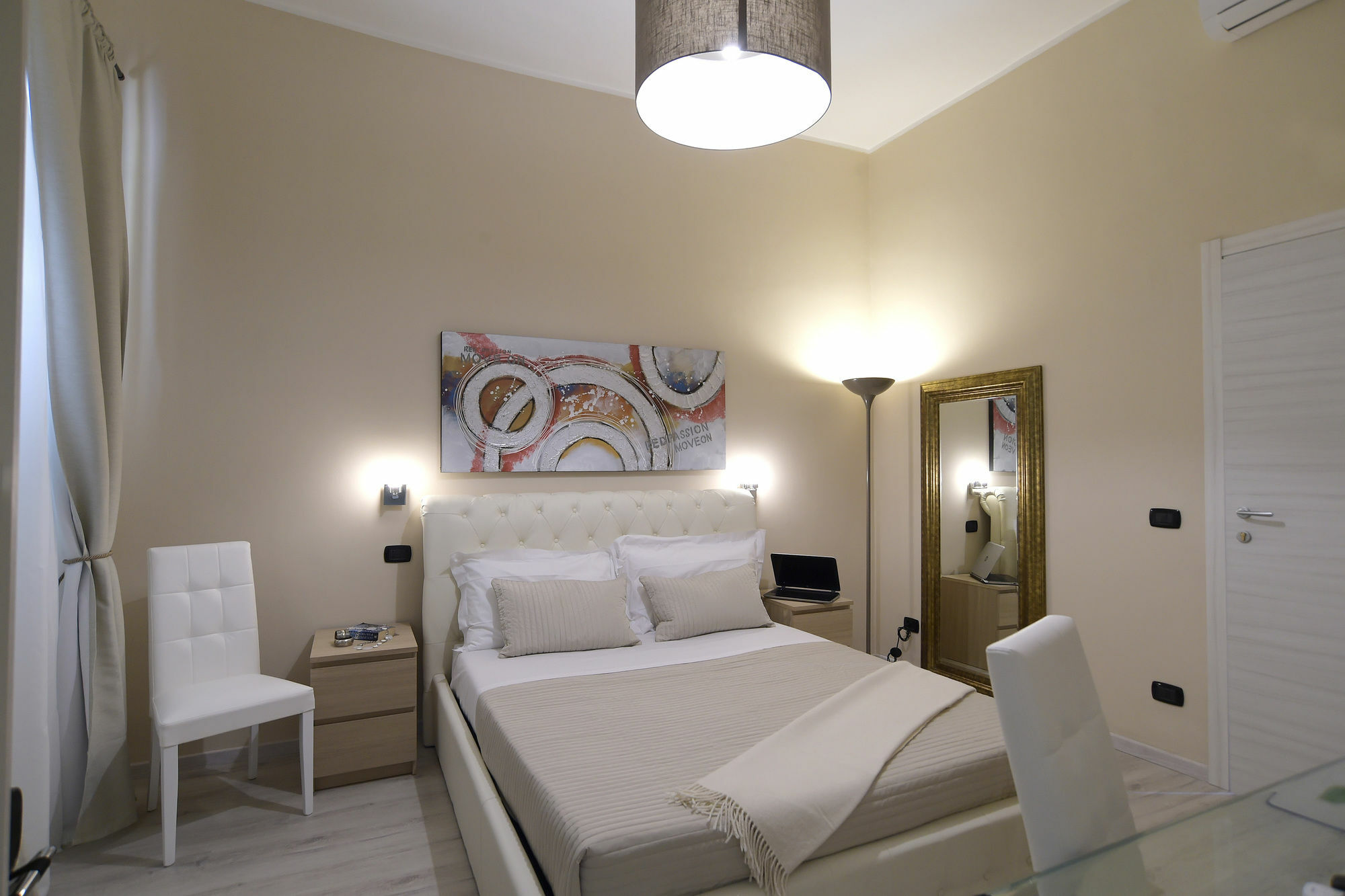 Отель Town House 57 Рим Экстерьер фото